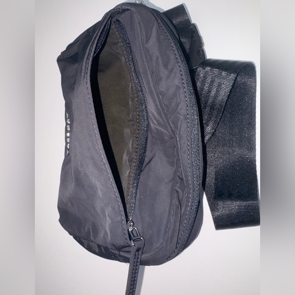 Athleta All About Crossbody Belt Bag Black - Picture 13 of 13